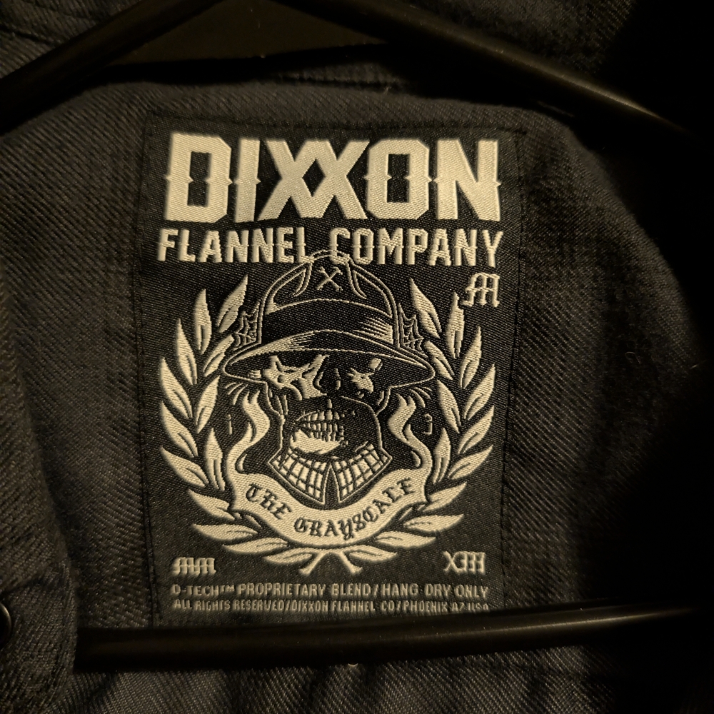 Dixxon Flannel The Grayscale Pre Pleat Men's Size M